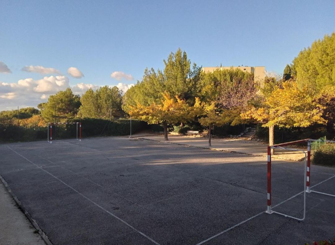 Superbe Appartement Piscine, Tennis, Vue Mer Et Decore Avec Gout Cassis Kültér fotó